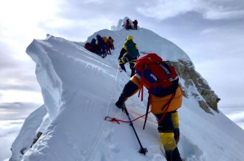 Au sommet du Manaslu