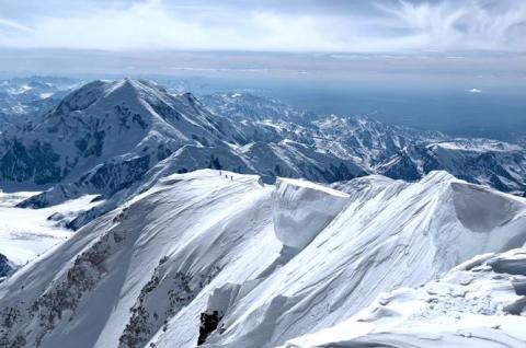 Ascension du mont Denali en Alaska