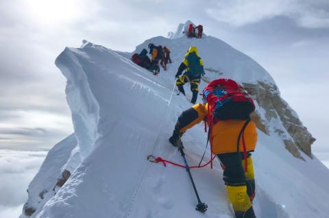 Au sommet du Manaslu