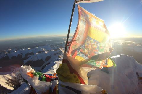 Sommet de l'Everest à 8849 mètres