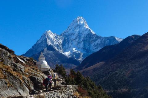 Ascension du Baruntse