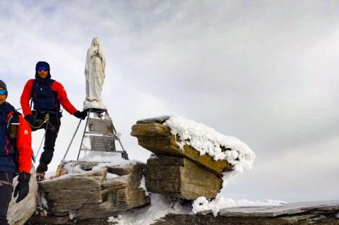 Voyage lors de l'ascension du Grand Paradis