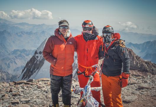 Ascension de l'Aconcagua à 6962 mètres  en Argentine