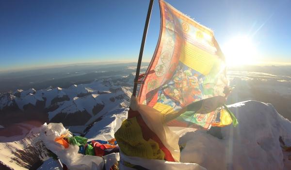 Sommet de l'Everest à 8849 mètres