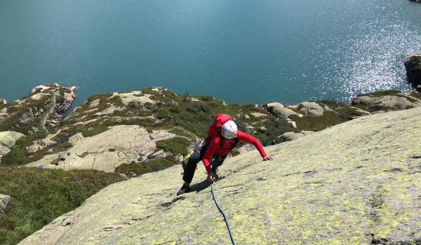 Voyage et formation Ifremmont aux secours en montagne