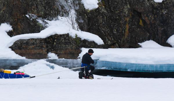 Expédition polaire sur le lac Inari en Finlande