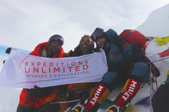 Participants au sommet du Manaslu à 8163 mètres