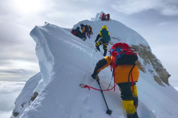 Climb Manaslu at 8163 meters in Nepal