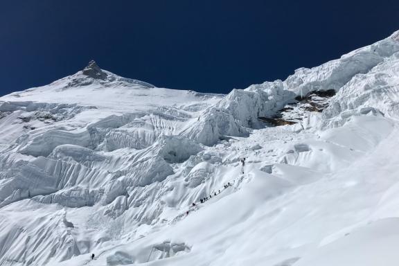 Expédition à 8000 mètres au  Manaslu au Népal