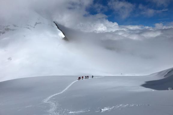 Ascension alpinisme du Manaslu à 8163 mètres au Népal
