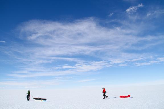 Expédition et progression en pulka au pôle Sud