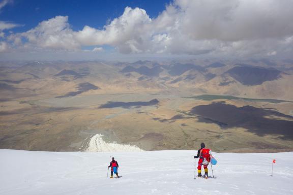 Ascension du Mustagh Ata et descente à ski