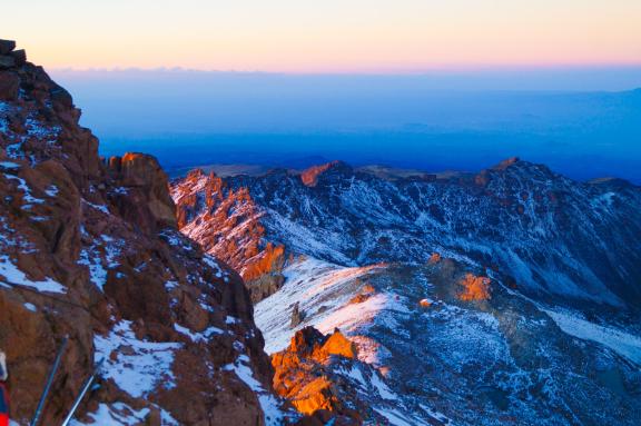 Expédition à la montée au sommet du Kilimandjaro