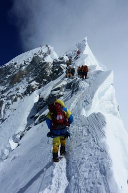 Ascension de l'Everest sud et montée au sommet