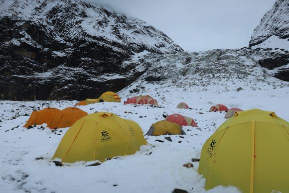 Ascension du Dhaulagiri à 8167 mètres au Népal