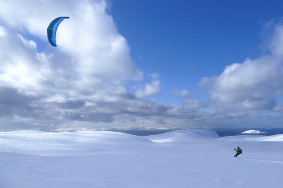 Expédition et exploration snowkite en Norvège