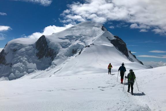 Expédition et montée au refuge au mont Blanc