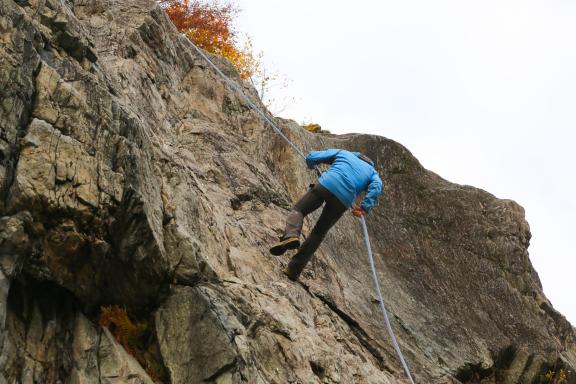 Voyage et descente en rappel au rocher de Mottets