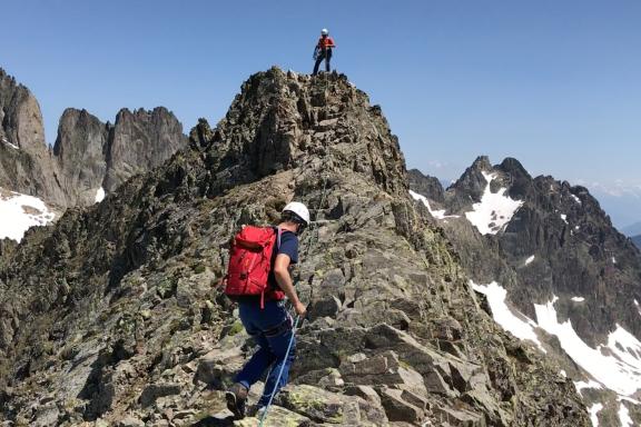 Voyage d'aventure et traversée des Crochues à Chamonix