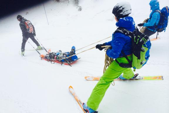 Voyage et formation Ifremmont aux secours à Chamonix