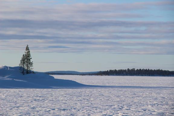 Expédition polaire sur le lac Inari en Finlande